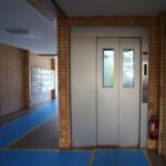 エレベーター完備