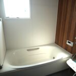 浴室乾燥機・追い焚き・窓あり(風呂)